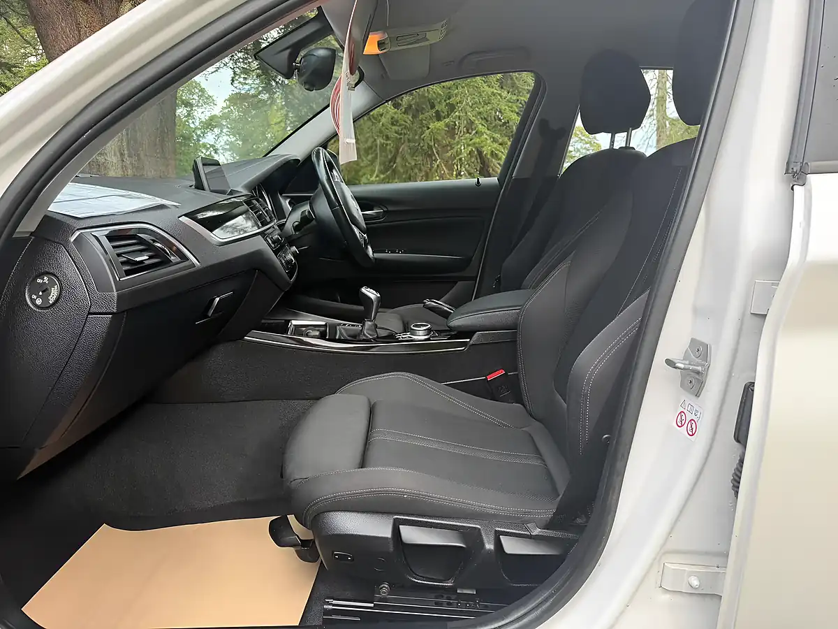 Used 2018 BMW 1 Series Sport White - Interior and Exterior details 11