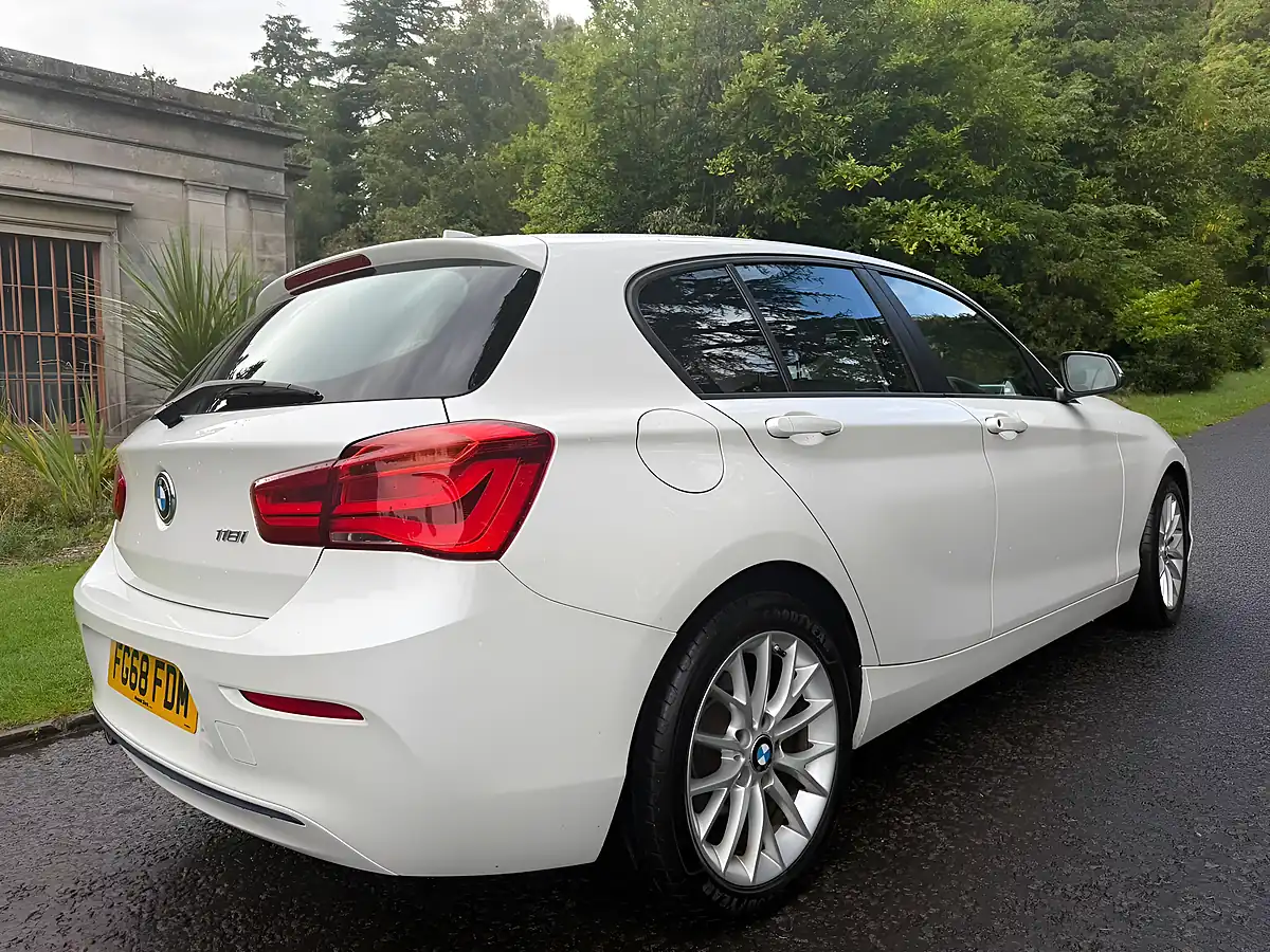 Used 2018 BMW 1 Series Sport White - Interior and Exterior details 6
