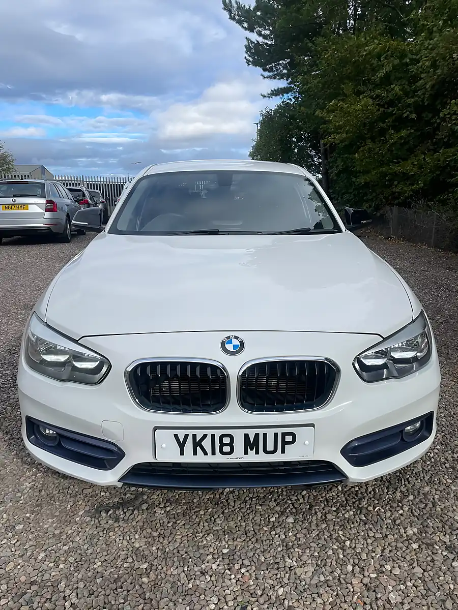 Used 2018 BMW 1 Series Sport White - Interior and Exterior details 7