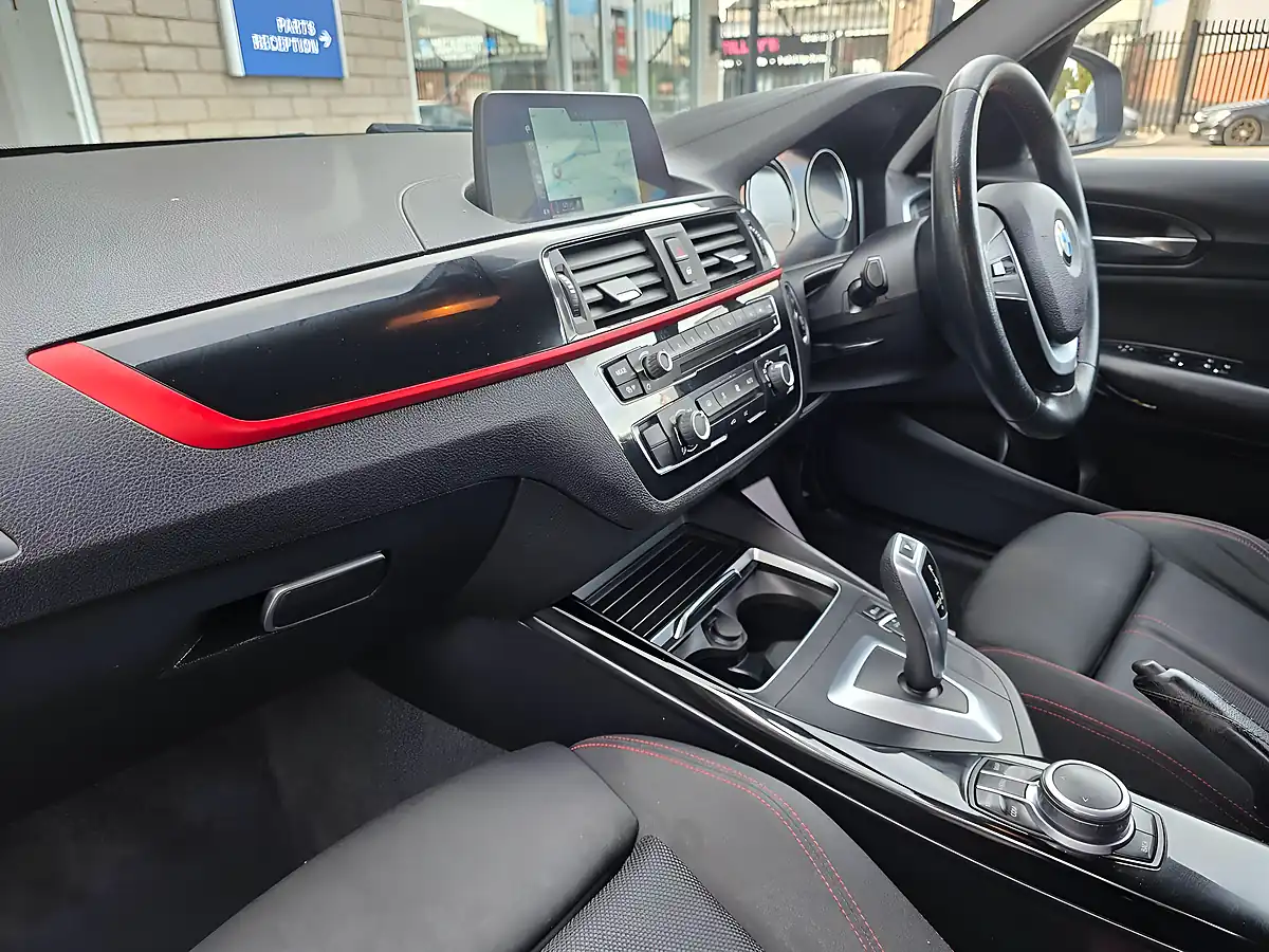 Used 2018 BMW 1 Series Sport White - Interior and Exterior details 10