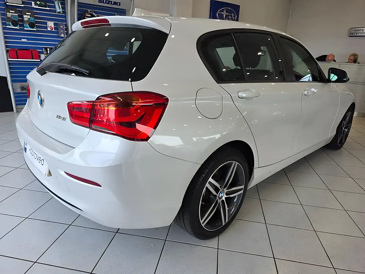 Used 2018 BMW 1 Series Sport White - Interior and Exterior details 9
