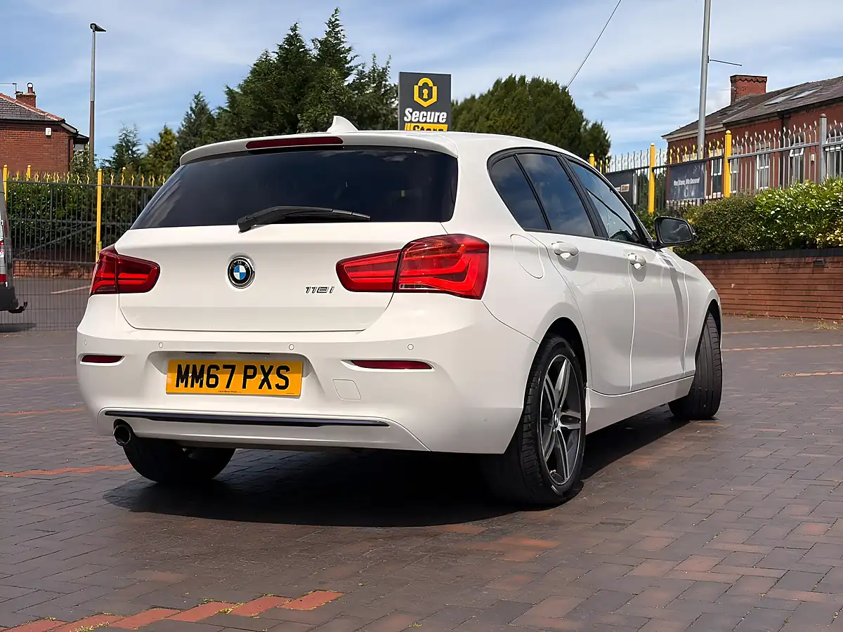 Used 2018 BMW 1 Series Sport White - Interior and Exterior details 7