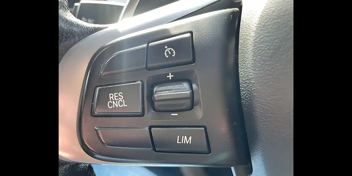Used 2018 BMW 2 Series Active Tourer Se Blue - Interior and Exterior details 17