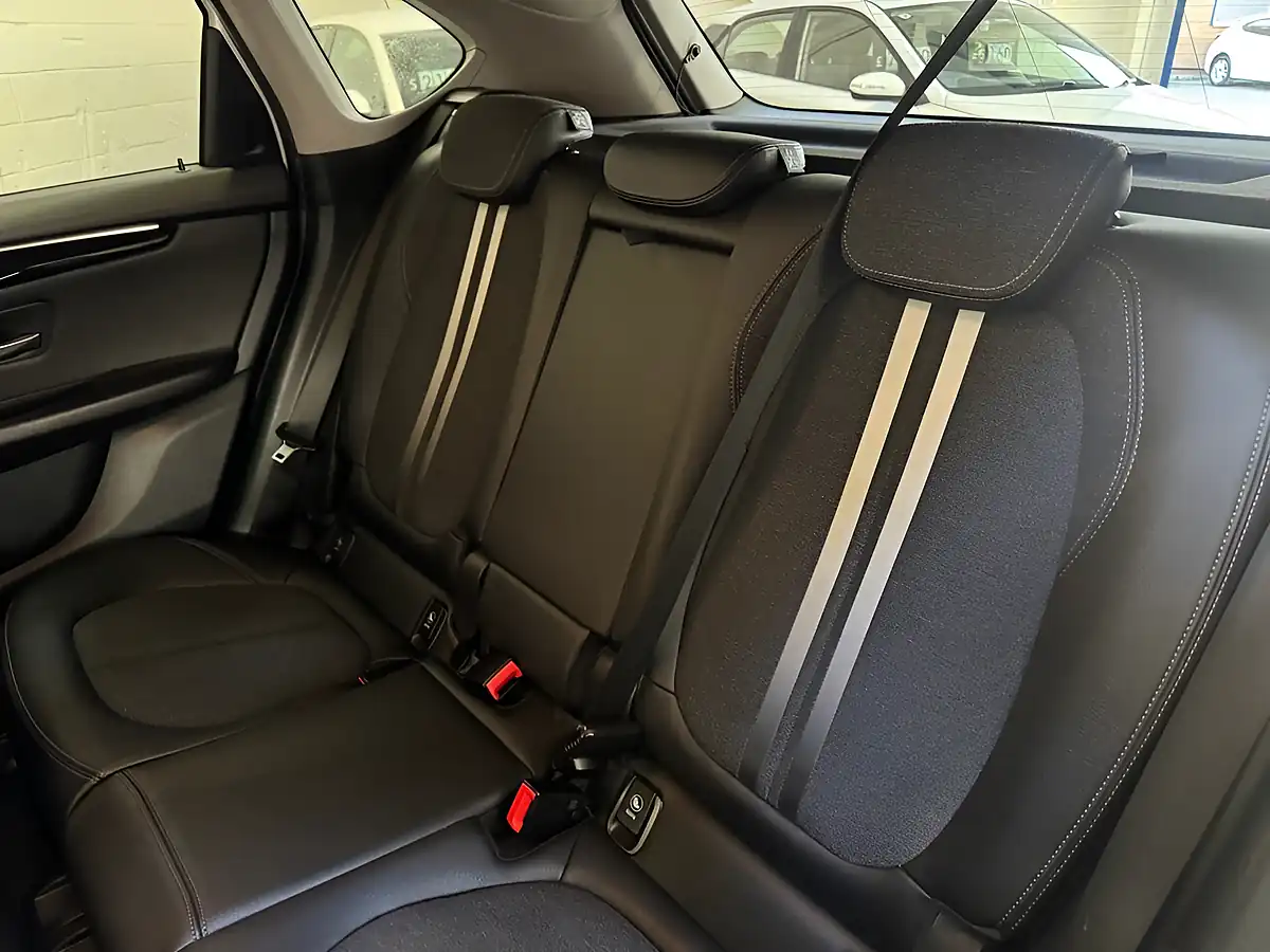 Used 2018 BMW 2 Series Active Tourer Sport White - Interior and Exterior details 11