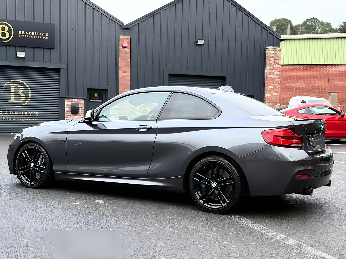 Used 2018 BMW 2 Series Coupe Mineral Grey - Interior and Exterior details 13