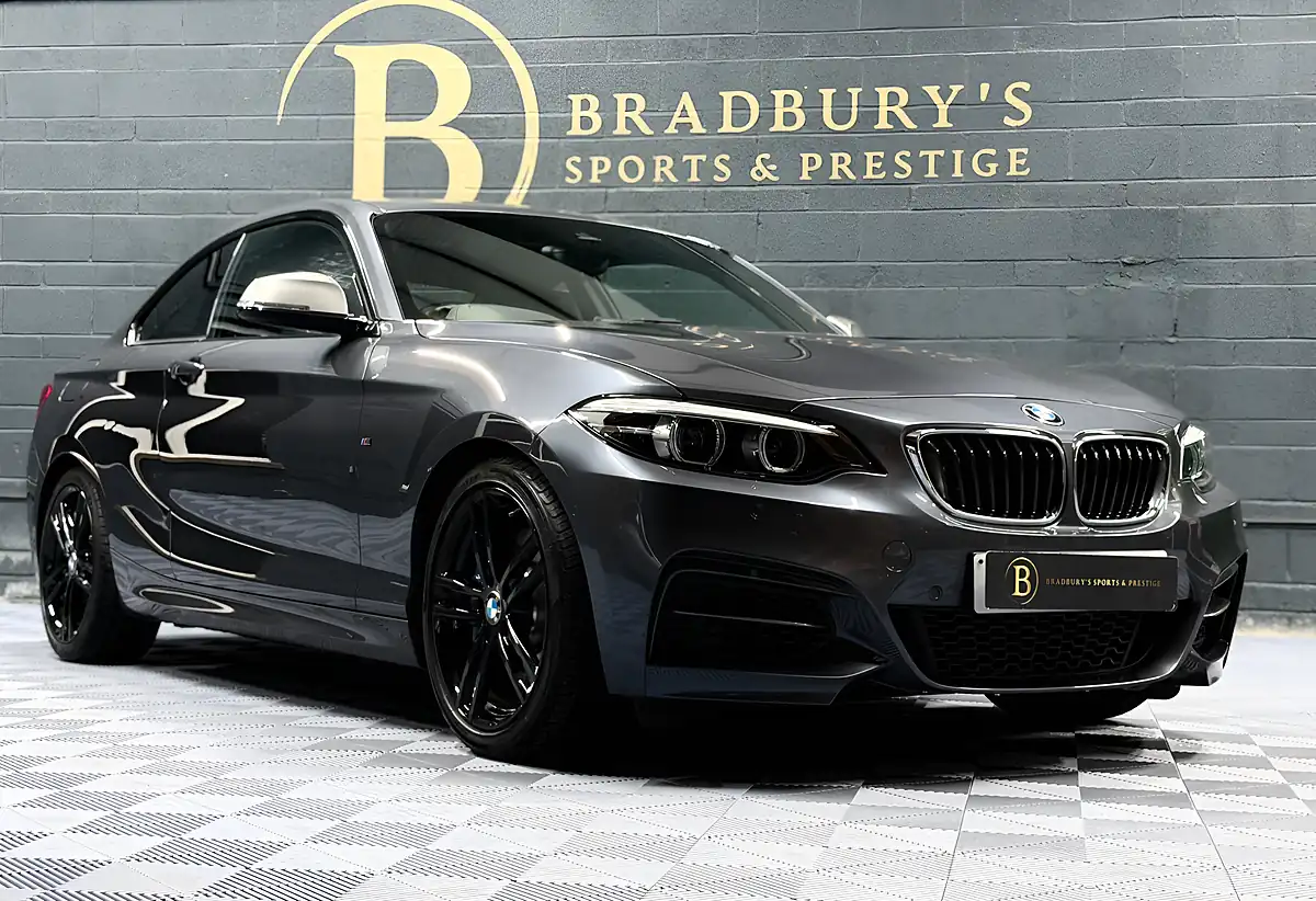 Used 2018 BMW 2 Series Coupe Mineral Grey - Interior and Exterior details 16