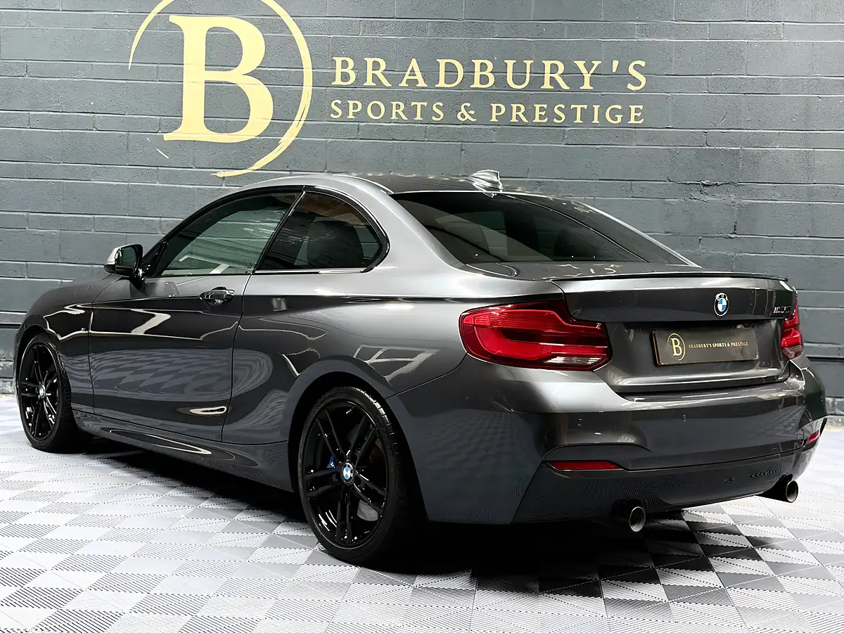 Used 2018 BMW 2 Series Coupe Mineral Grey - Interior and Exterior details 2