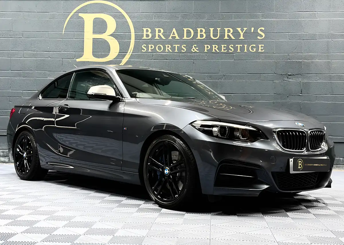 Used 2018 BMW 2 Series Coupe Mineral Grey - Interior and Exterior details 3