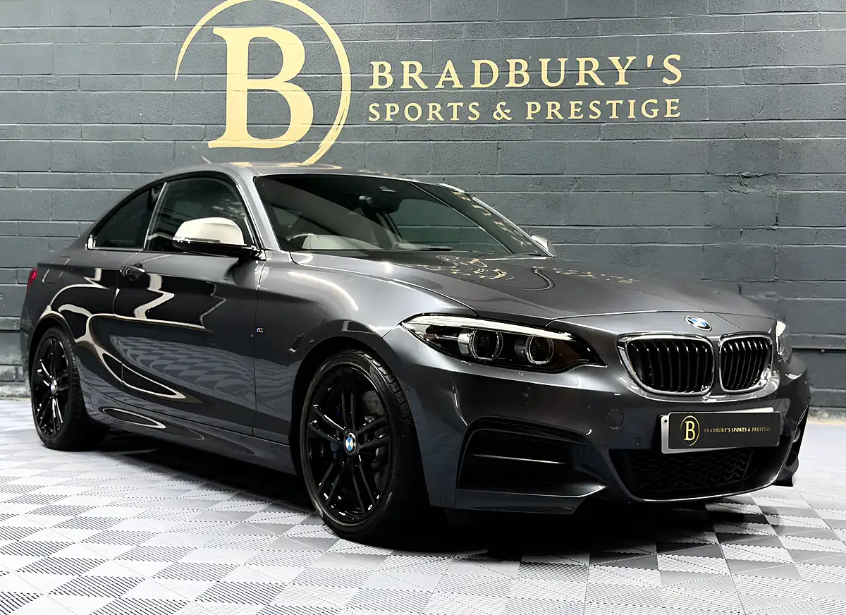 Used 2018 BMW 2 Series Coupe Mineral Grey - Interior and Exterior details 9