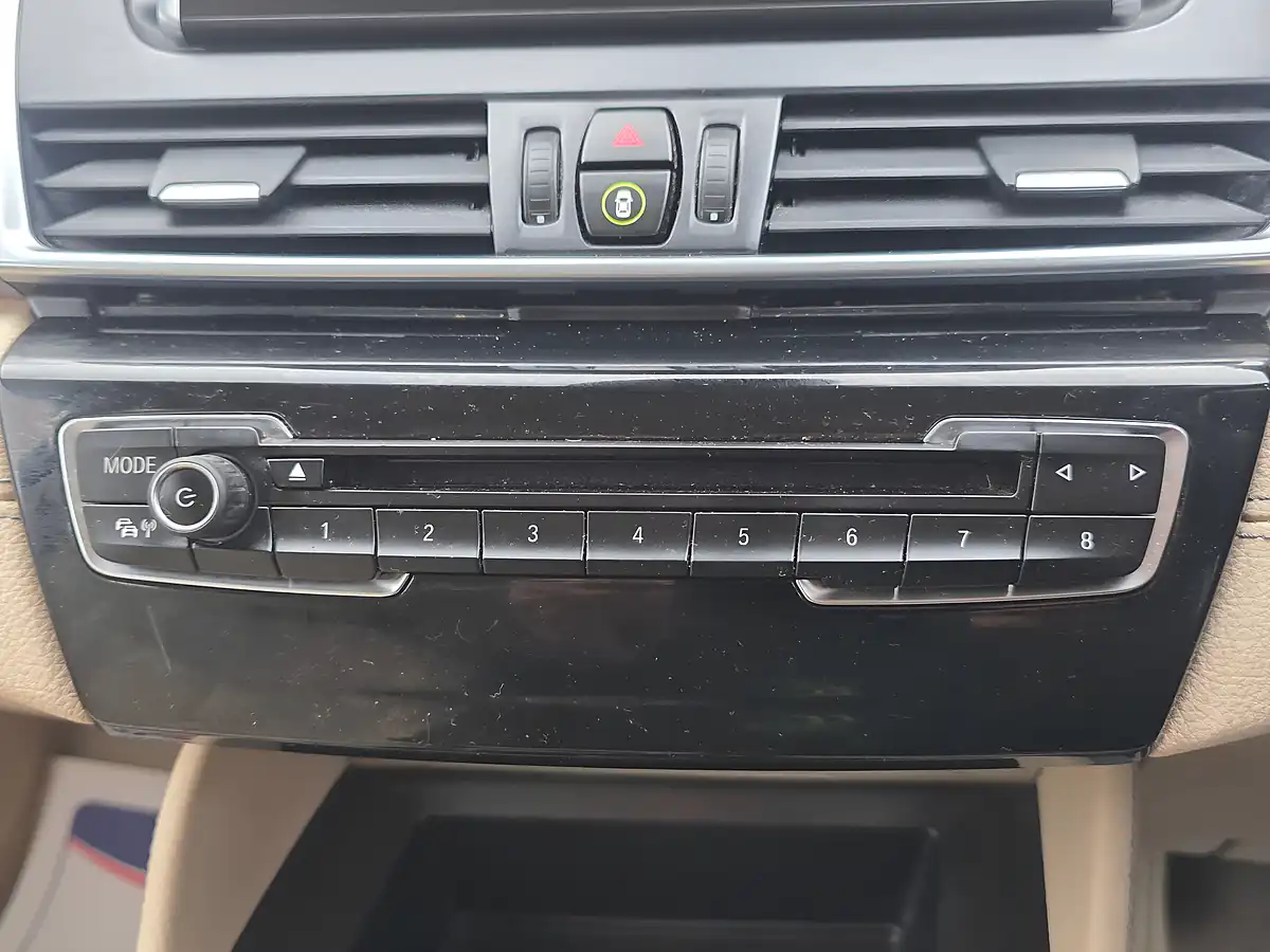 Used 2018 BMW 2 Series Gran Tourer Luxury Black - Interior and Exterior details 14