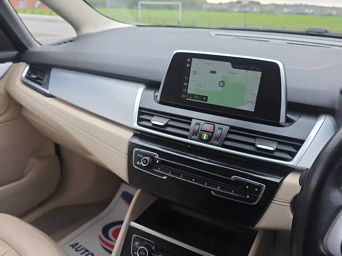 Used 2018 BMW 2 Series Gran Tourer Luxury Black - Interior and Exterior details 15