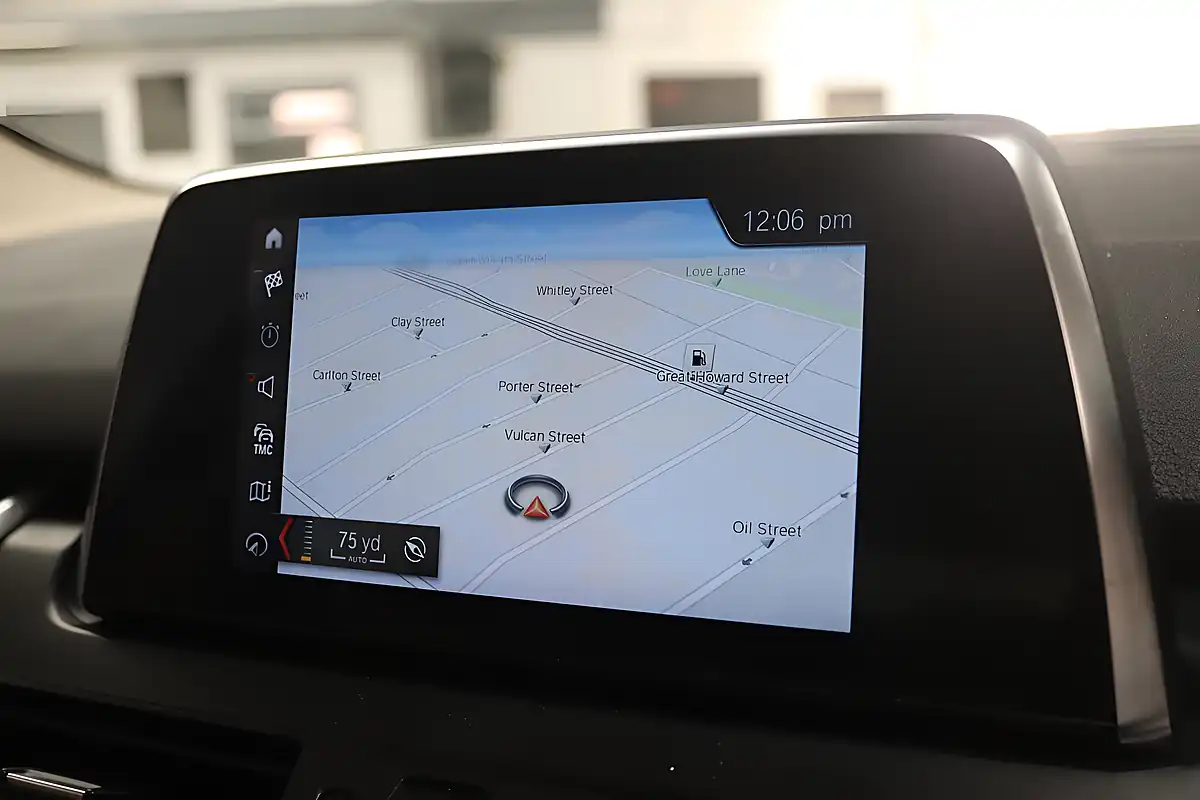 Used 2018 BMW 2 Series Gran Tourer Luxury Black - Interior and Exterior details 12
