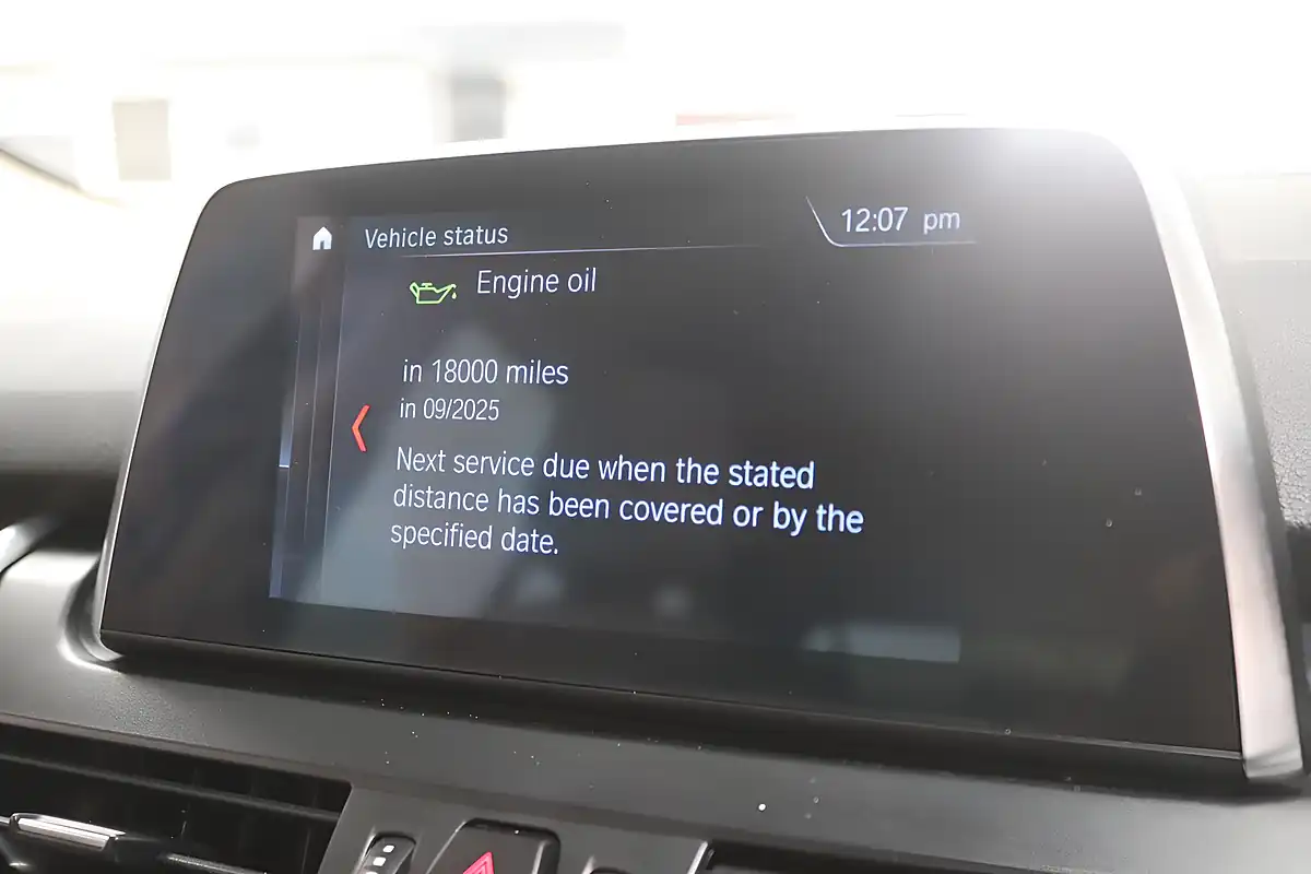 Used 2018 BMW 2 Series Gran Tourer Luxury Black - Interior and Exterior details 13