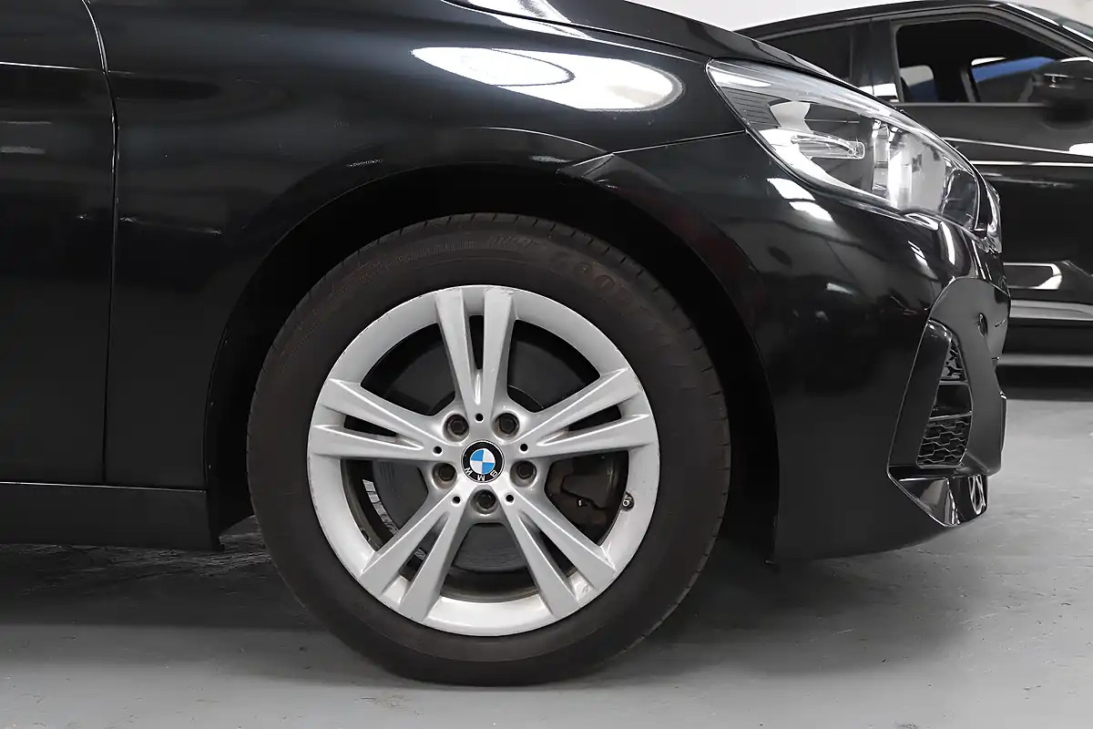 Used 2018 BMW 2 Series Gran Tourer Luxury Black - Interior and Exterior details 19