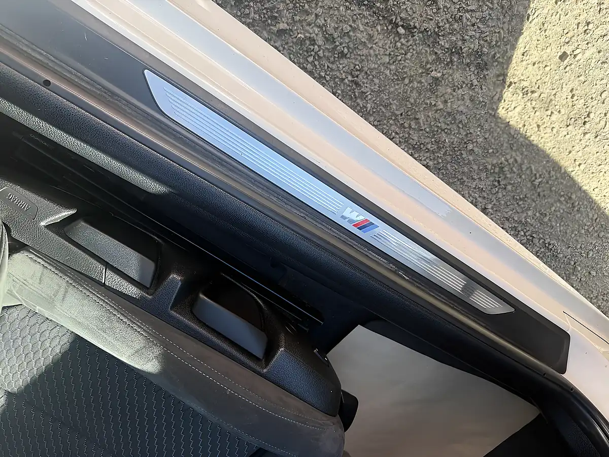 Used 2018 BMW 2 Series M Sport White - Interior and Exterior details 13