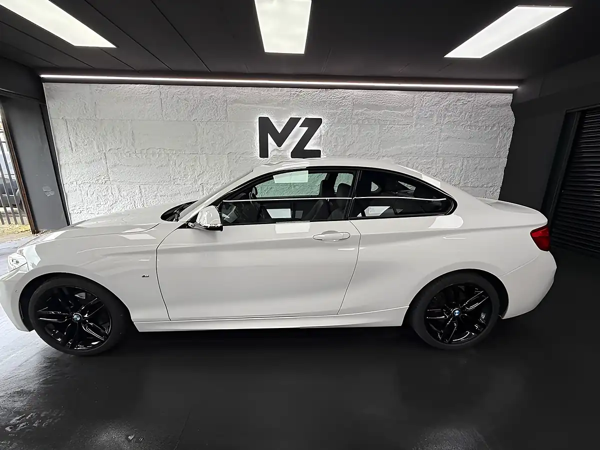 Used 2018 BMW 2 Series M Sport White - Interior and Exterior details 17