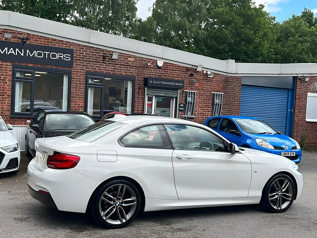 Used 2018 BMW 2 Series M Sport White - Interior and Exterior details 7