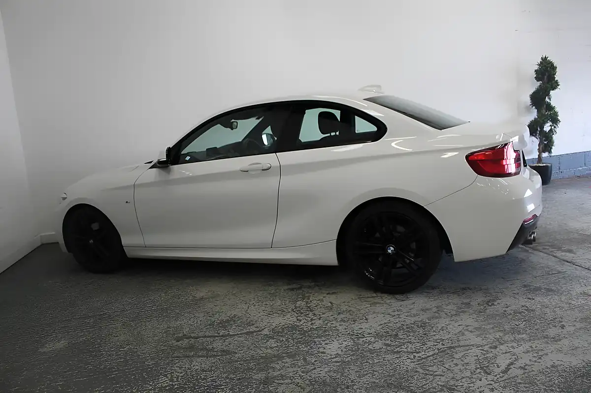 Used 2018 BMW 2 Series M Sport White - Interior and Exterior details 7