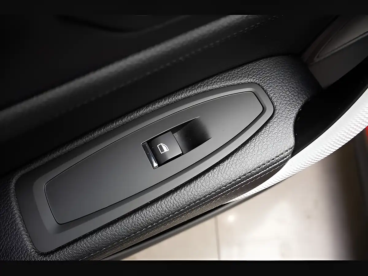 Used 2018 BMW 2 Series M240i Red - Interior and Exterior details 11