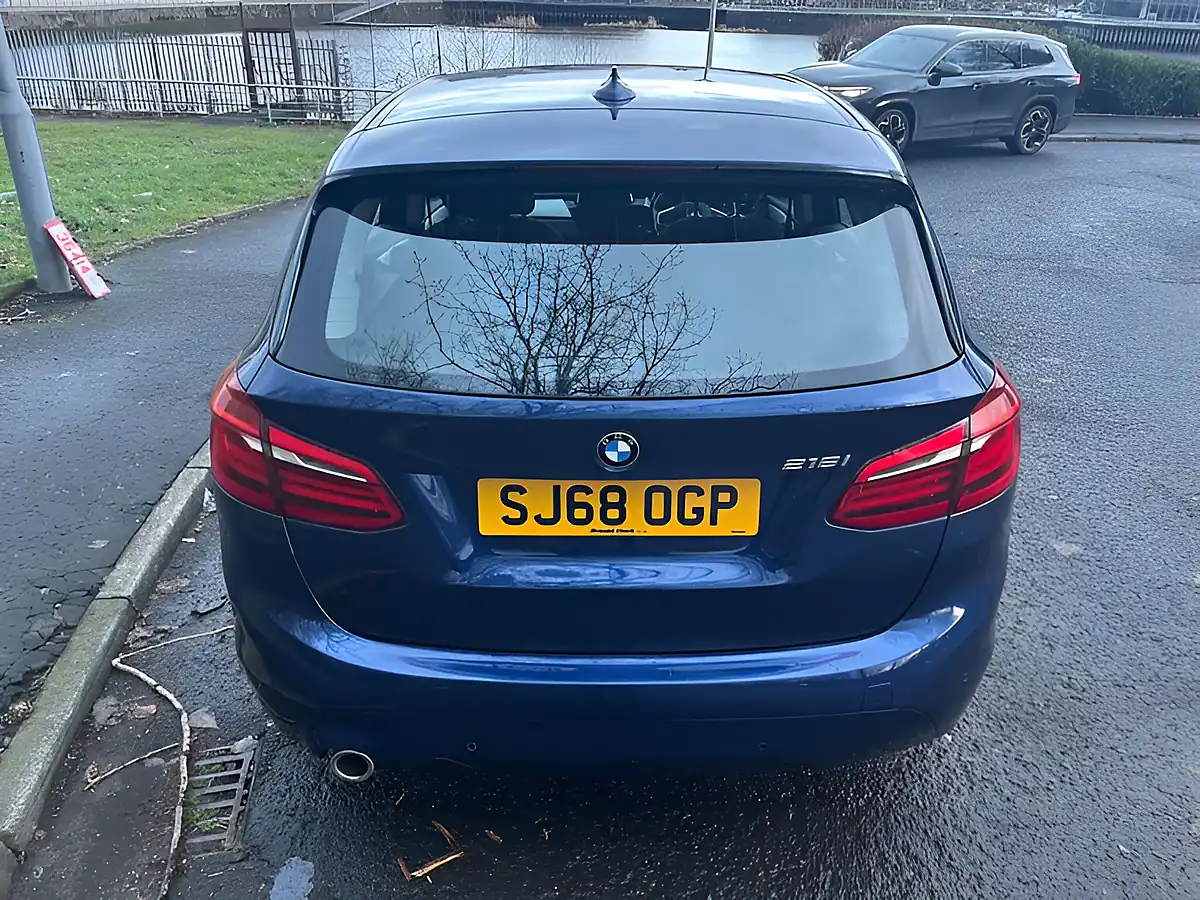 Used 2018 BMW 2 Series Se Mediterranean Blue - Interior and Exterior details 10