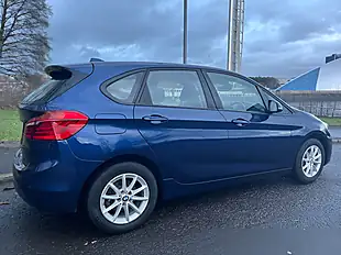 Used 2018 BMW 2 Series Se Mediterranean Blue - Interior and Exterior details 12