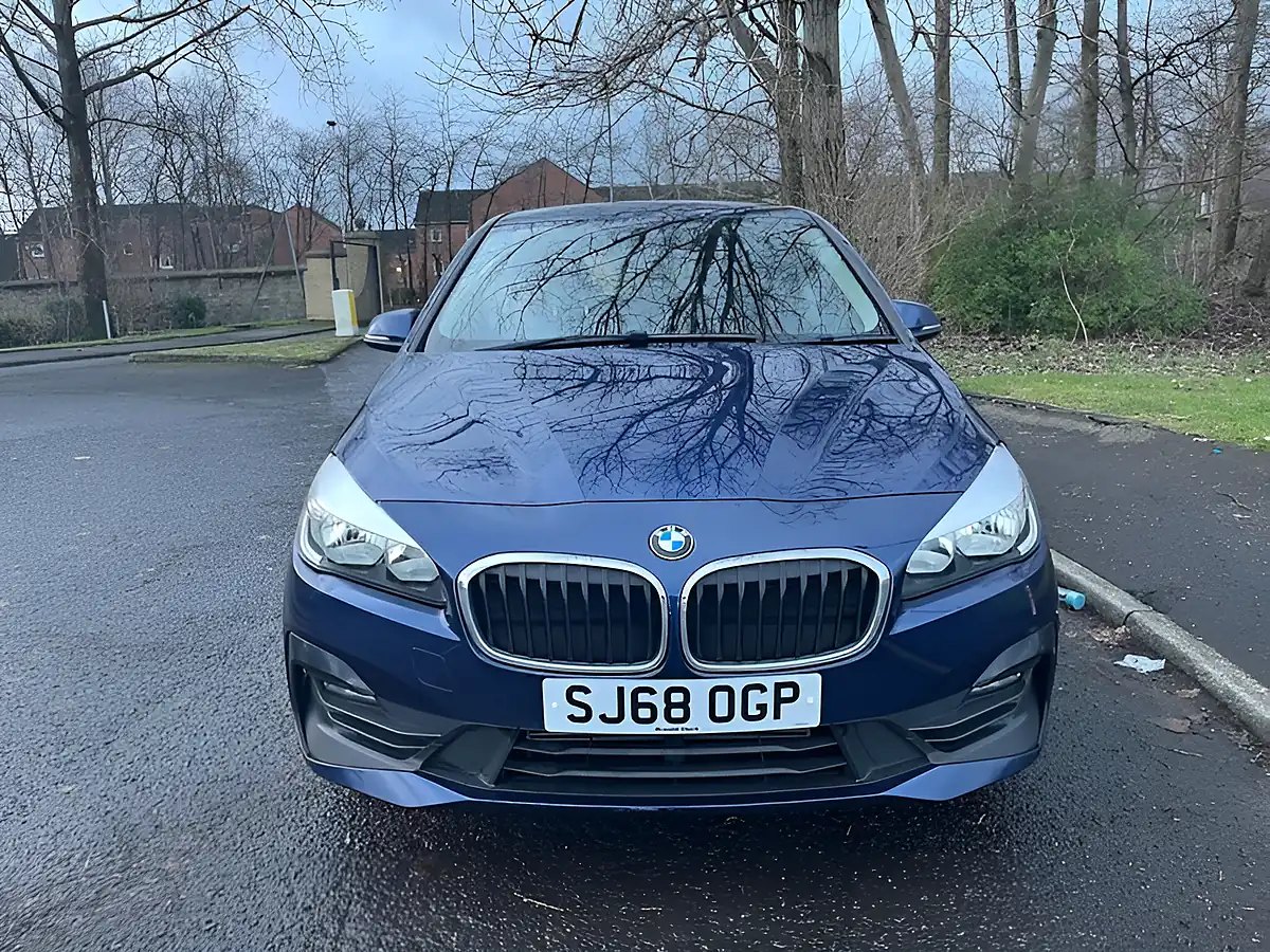 Used 2018 BMW 2 Series Se Mediterranean Blue - Interior and Exterior details 2