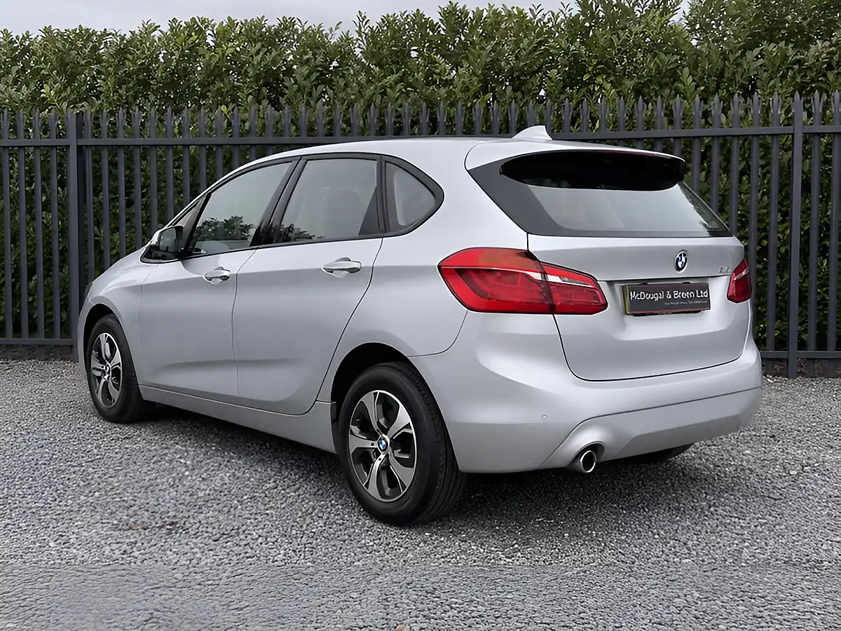 Used 2018 BMW 2 Series Se Silver - Interior and Exterior details 6