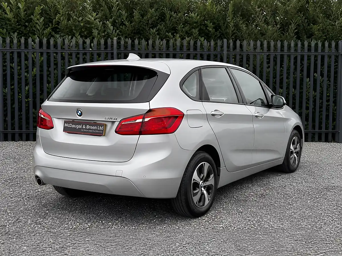 Used 2018 BMW 2 Series Se Silver - Interior and Exterior details 8