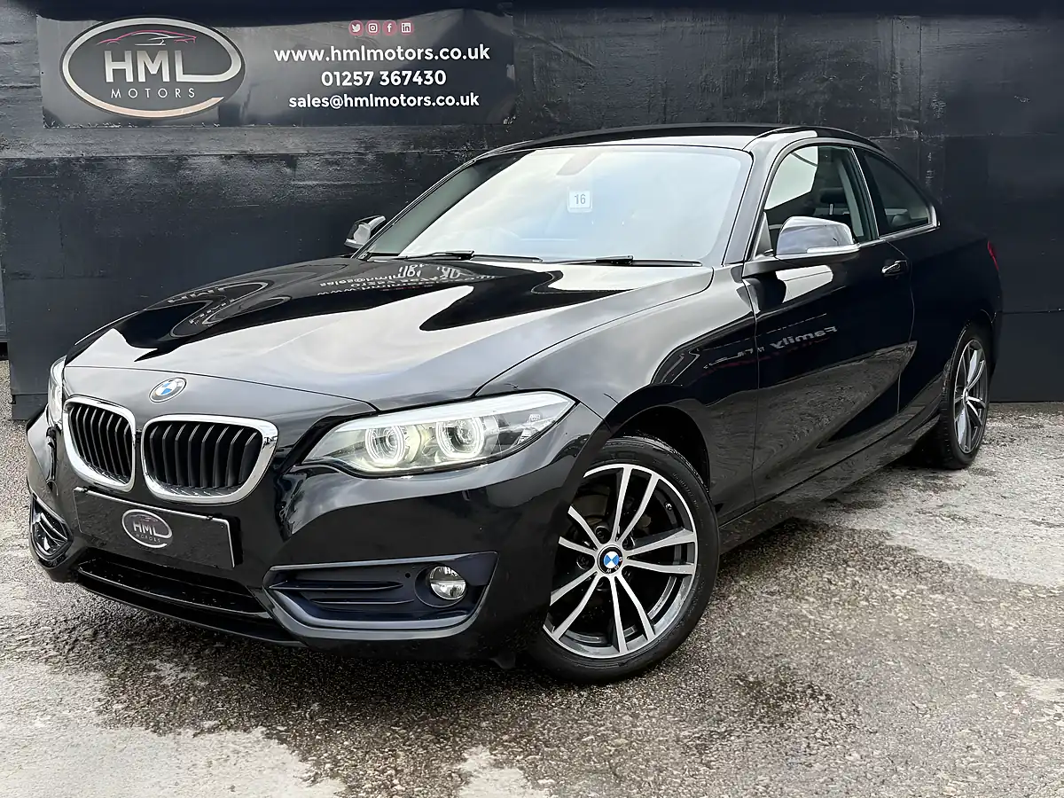 Used 2018 BMW 2 Series Sport Coupe Black - Front View