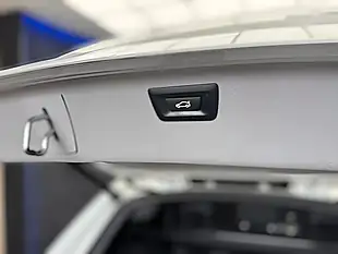 Used 2018 BMW 3 Series Ed Plus Touring White - Interior and Exterior details 20