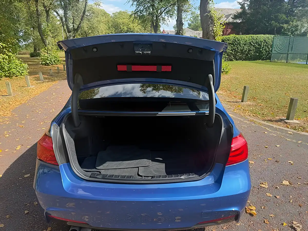 Used 2018 BMW 3 Series M Sport Blue - Interior and Exterior details 11