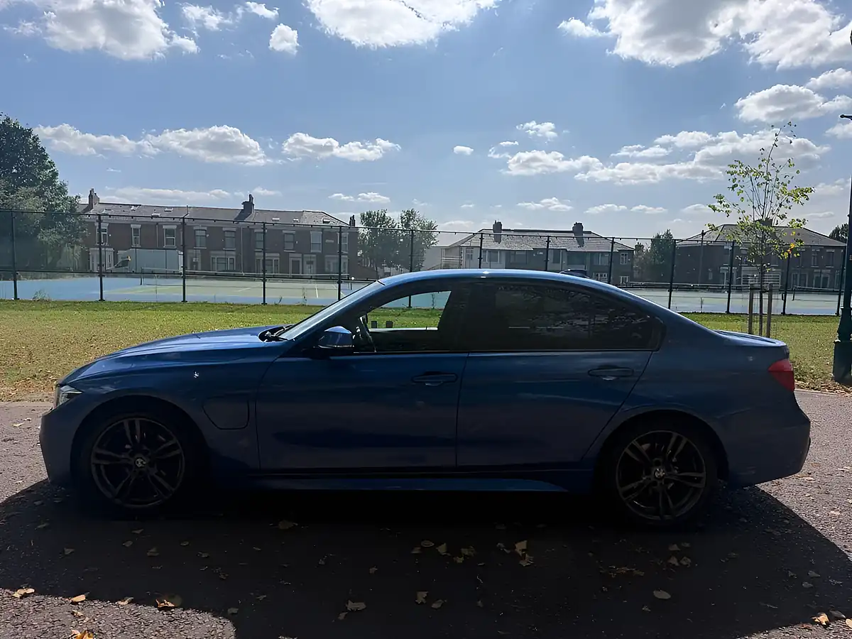 Used 2018 BMW 3 Series M Sport Blue - Interior and Exterior details 6