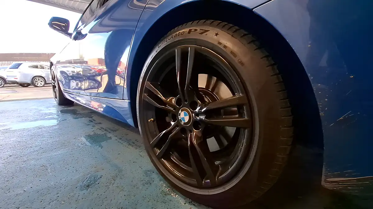 Used 2018 BMW 3 Series M Sport Blue - Interior and Exterior details 18