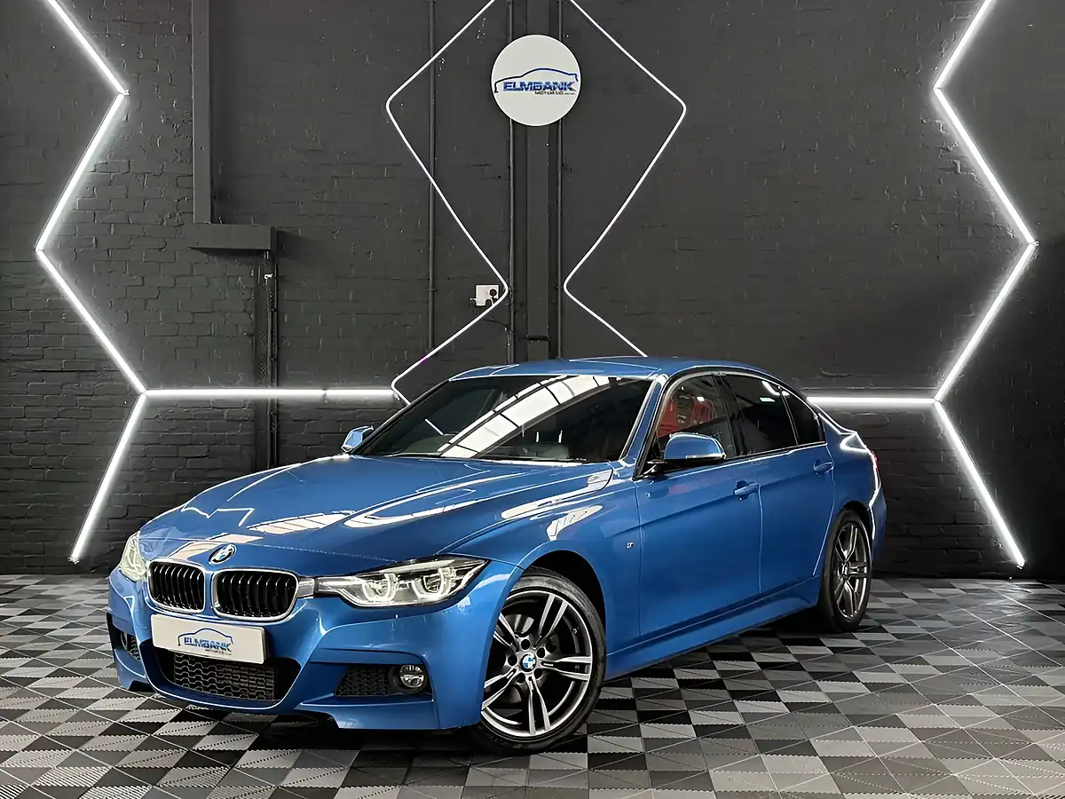 Used 2018 BMW 3 Series M Sport Estoril Blue - Front View