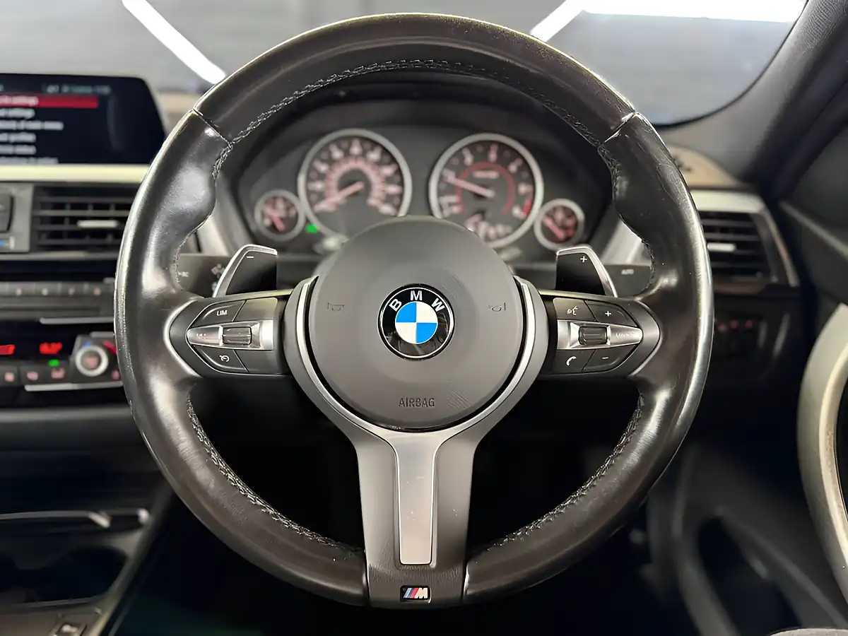Used 2018 BMW 3 Series M Sport Estoril Blue - Interior and Exterior details 17