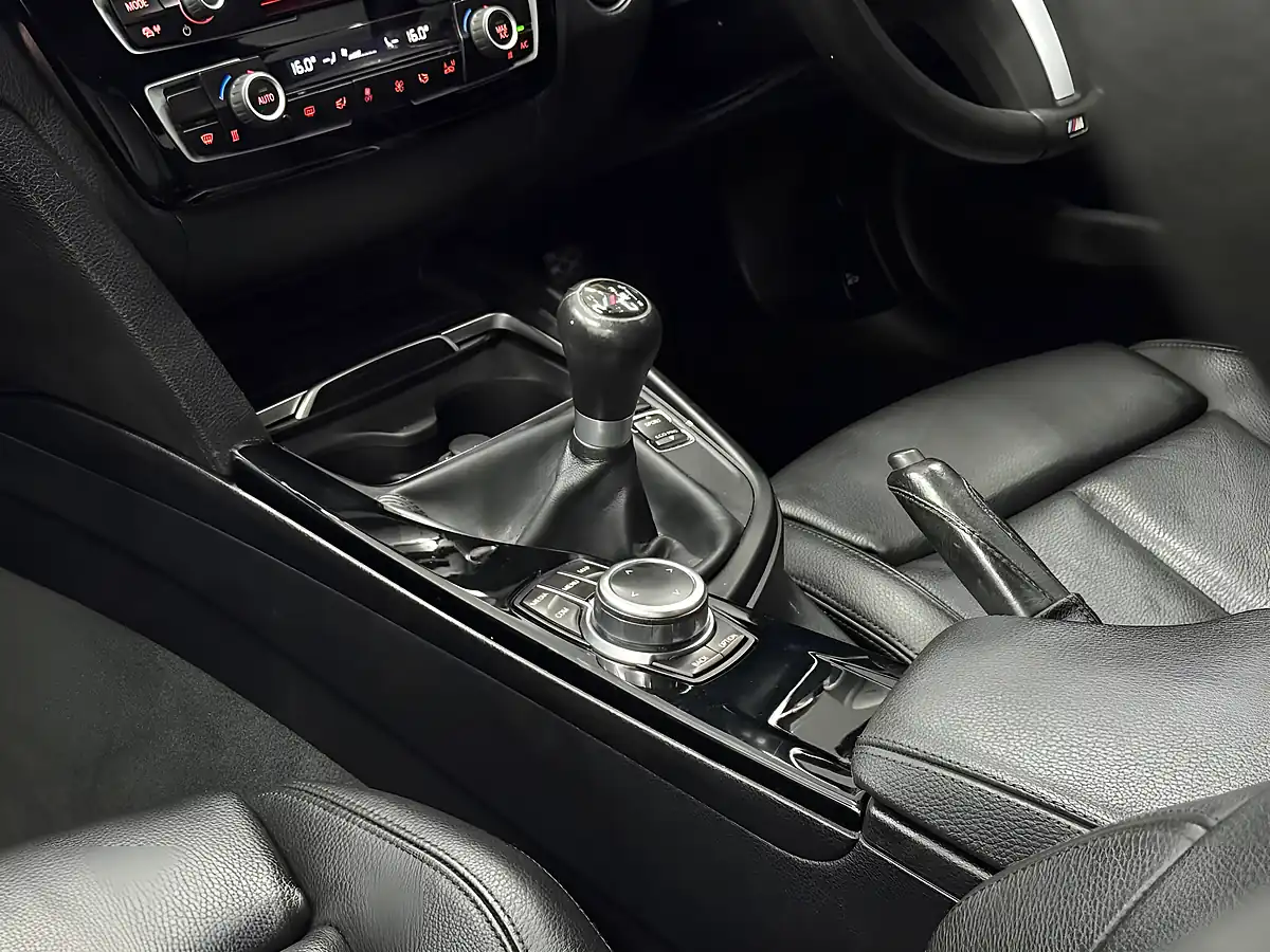 Used 2018 BMW 3 Series M Sport Grey - Interior and Exterior details 13