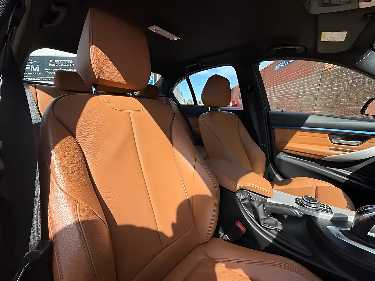 Used 2018 BMW 3 Series M Sport Mineral Grey - Interior and Exterior details 10