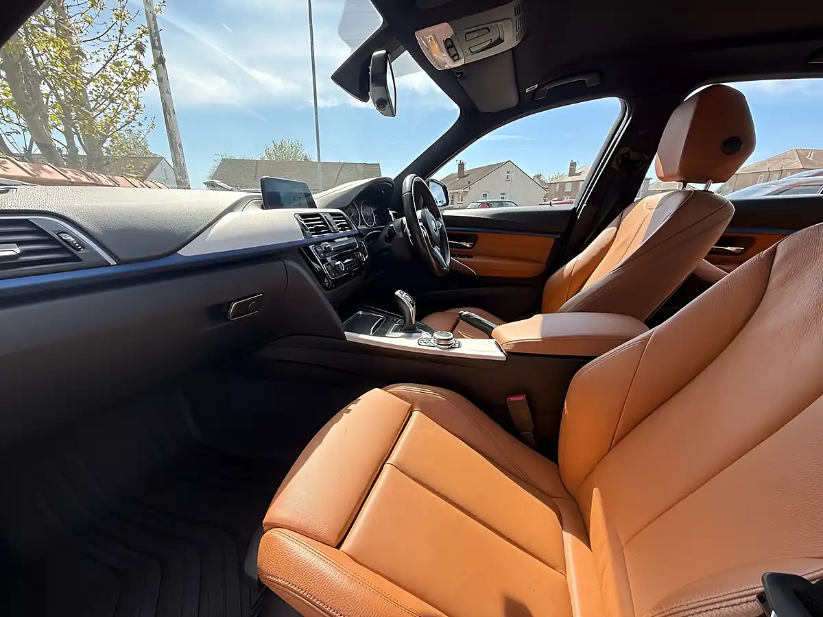 Used 2018 BMW 3 Series M Sport Mineral Grey - Interior and Exterior details 13