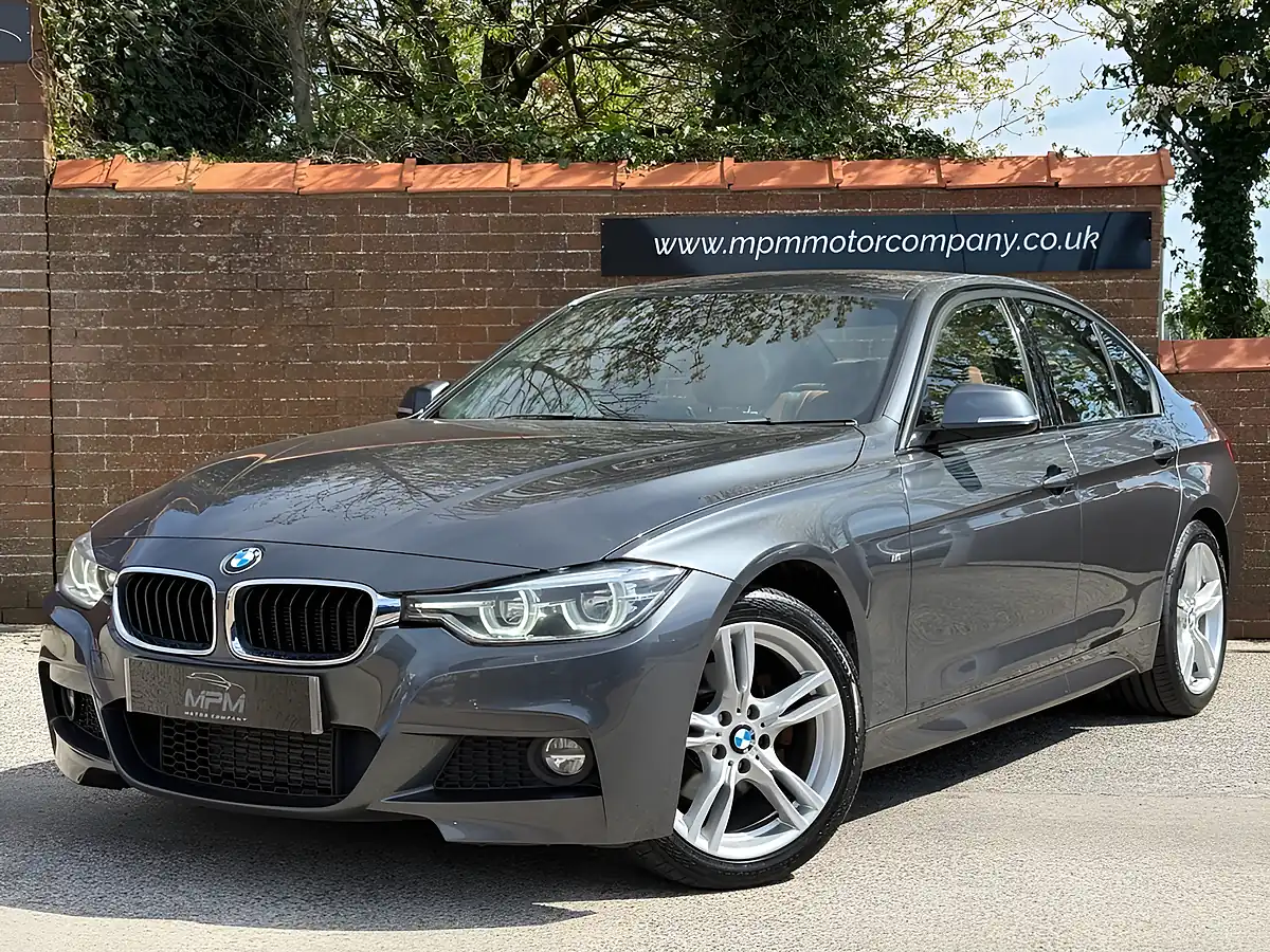 Used 2018 BMW 3 Series M Sport Mineral Grey - Interior and Exterior details 2