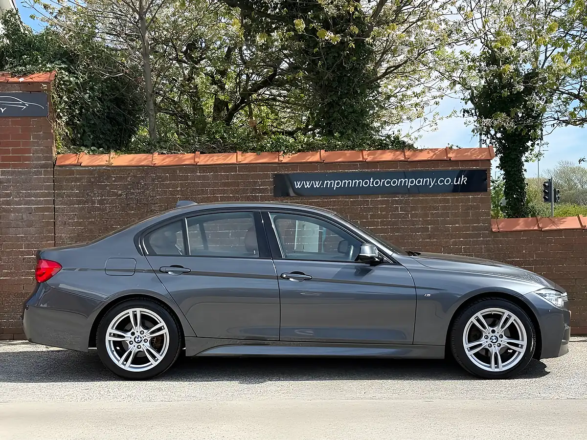 Used 2018 BMW 3 Series M Sport Mineral Grey - Interior and Exterior details 3