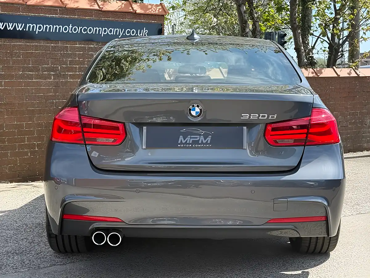 Used 2018 BMW 3 Series M Sport Mineral Grey - Interior and Exterior details 8