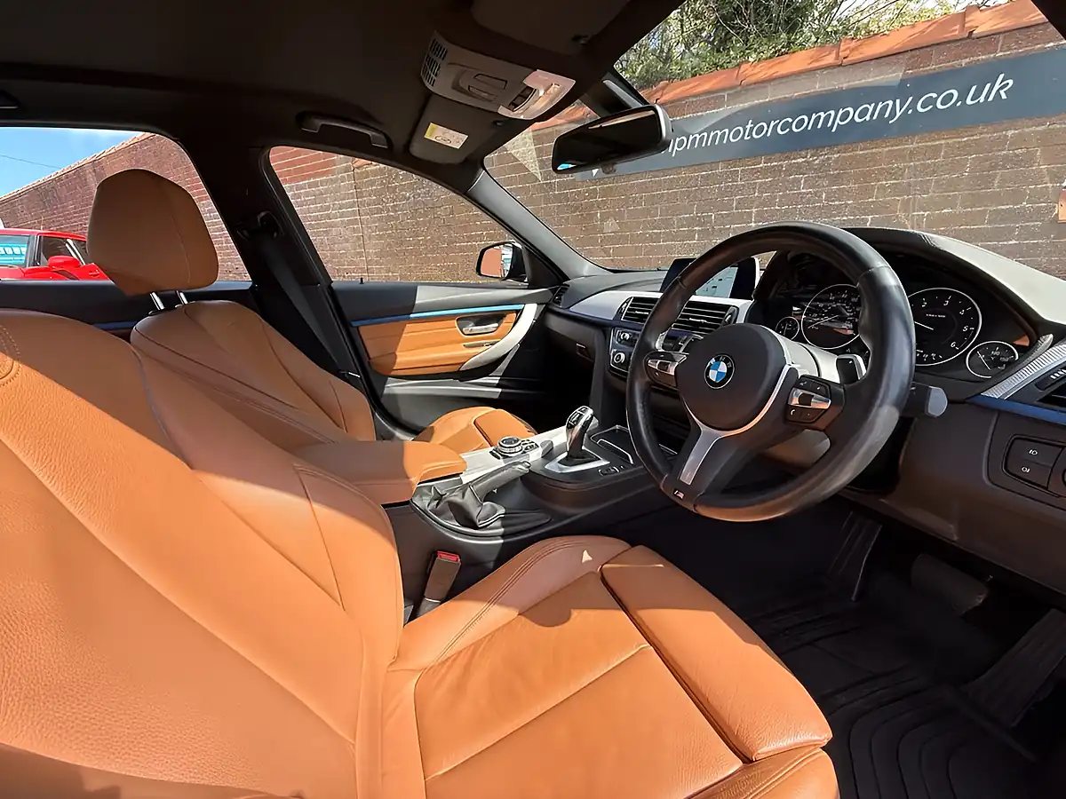 Used 2018 BMW 3 Series M Sport Mineral Grey - Interior and Exterior details 9