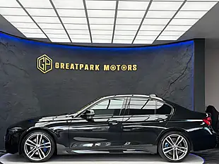 Used 2018 BMW 3 Series M Sport Shadow Edition Black - Interior and Exterior details 8