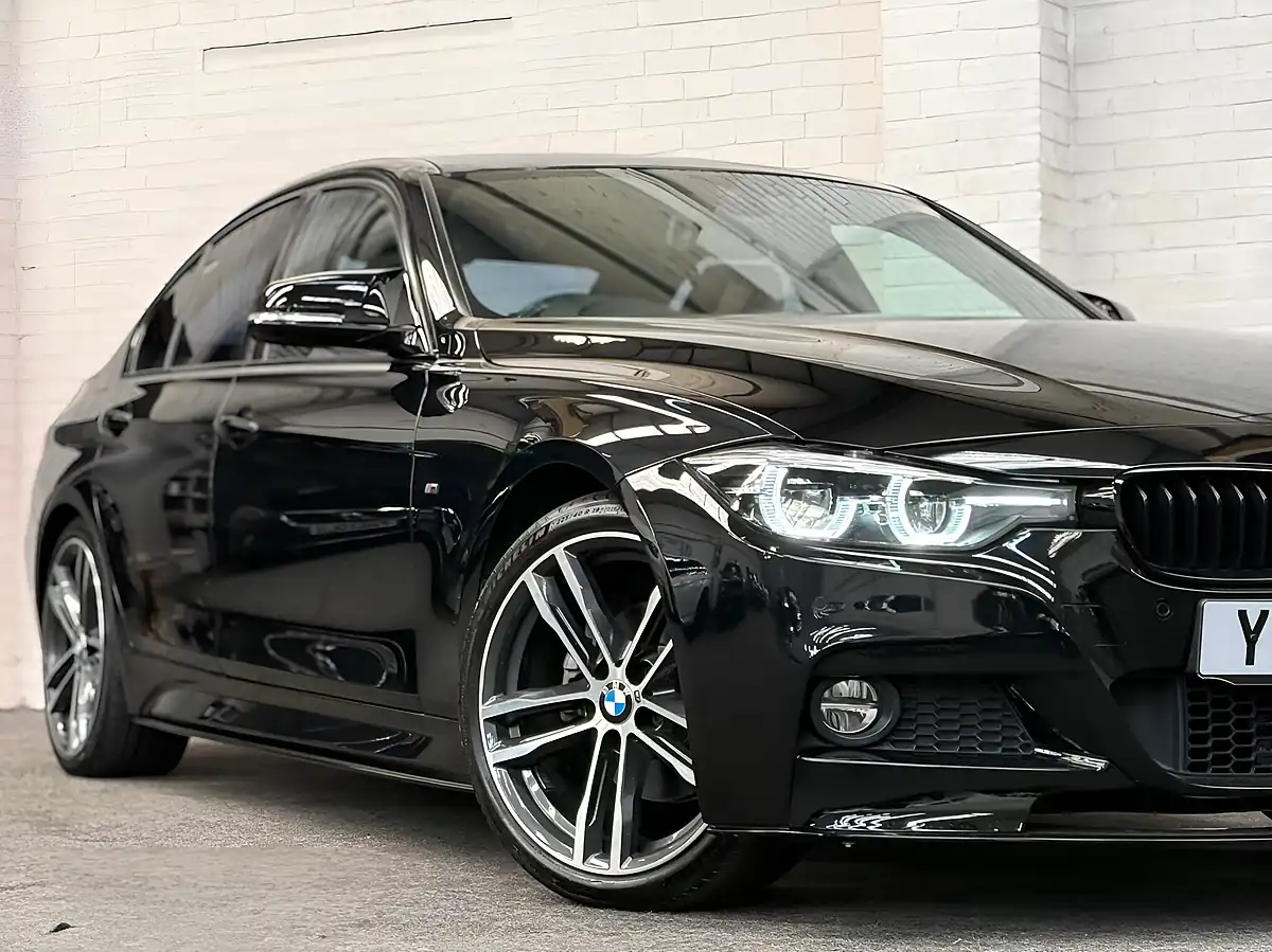 Used 2018 BMW 3 Series M Sport Shadow Edition Black - Interior and Exterior details 5