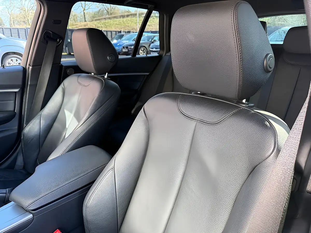 Used 2018 BMW 3 Series M Sport Shadow Edition Black - Interior and Exterior details 19