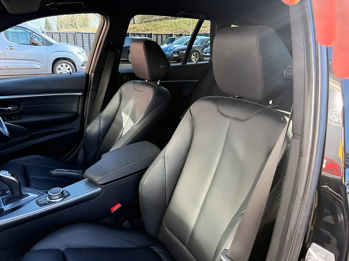 Used 2018 BMW 3 Series M Sport Shadow Edition Black - Interior and Exterior details 20