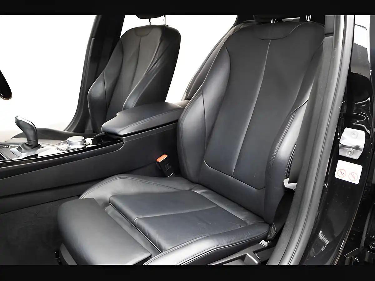 Used 2018 BMW 3 Series M Sport Shadow Edition Black - Interior and Exterior details 11