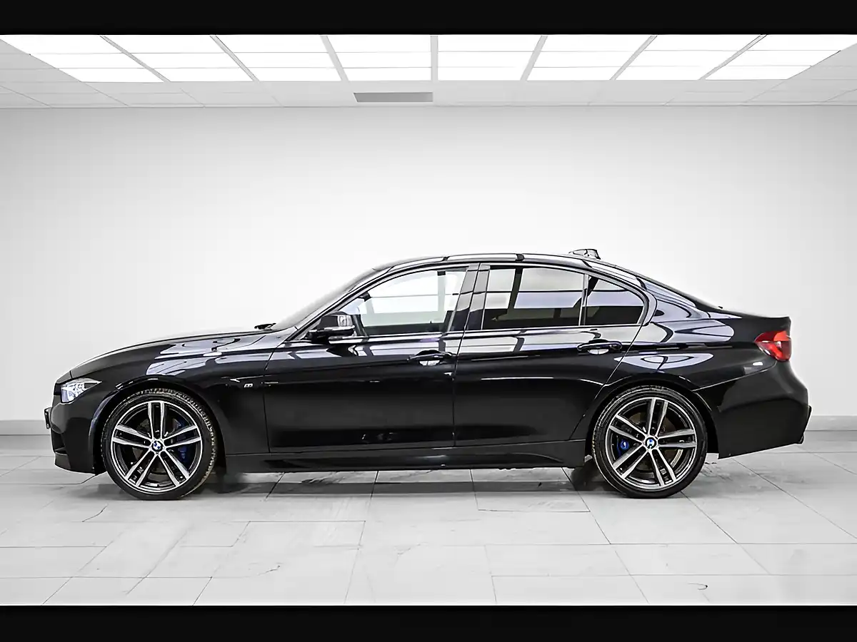 Used 2018 BMW 3 Series M Sport Shadow Edition Black - Interior and Exterior details 2