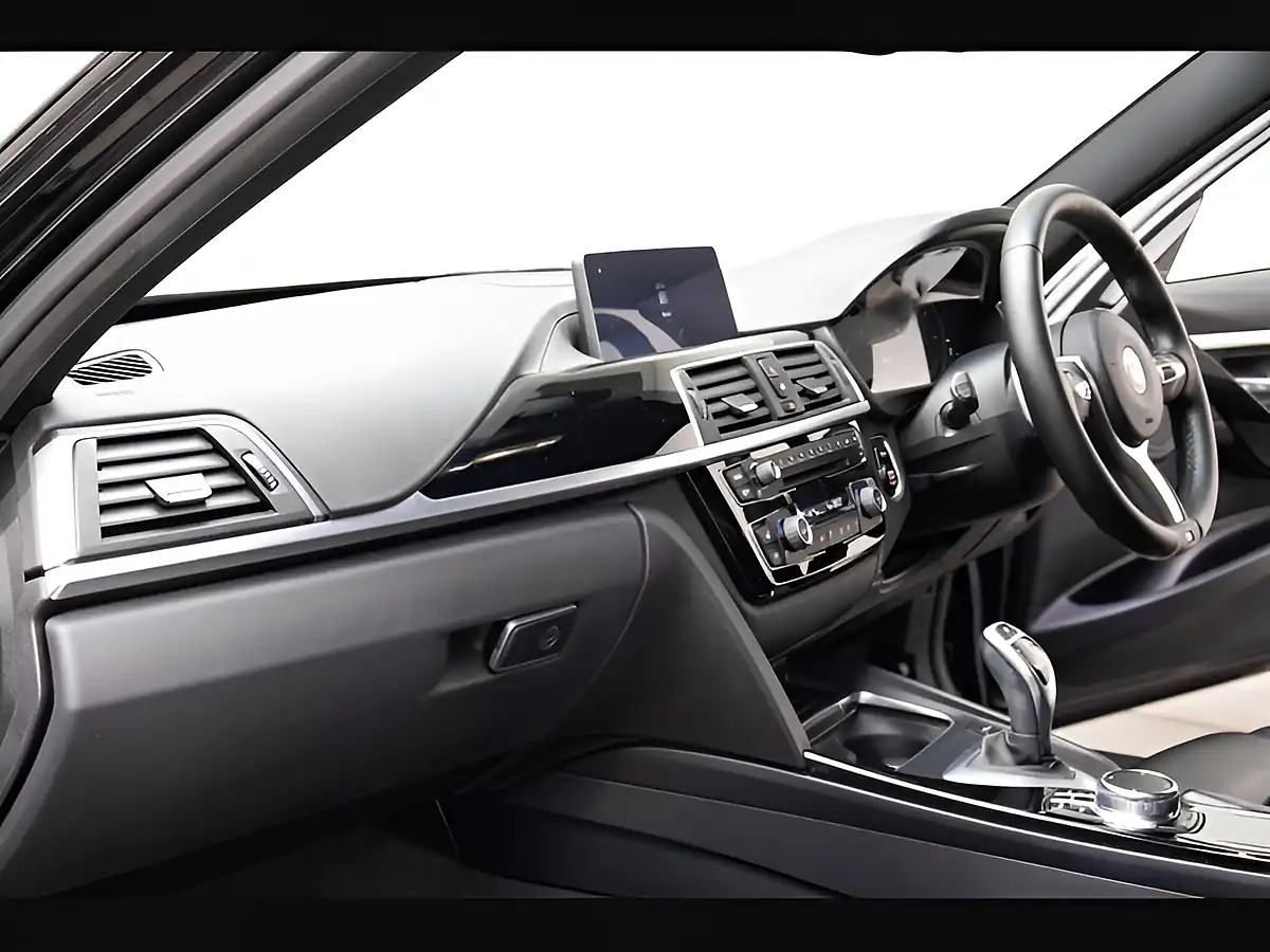 Used 2018 BMW 3 Series M Sport Shadow Edition Black - Interior and Exterior details 9