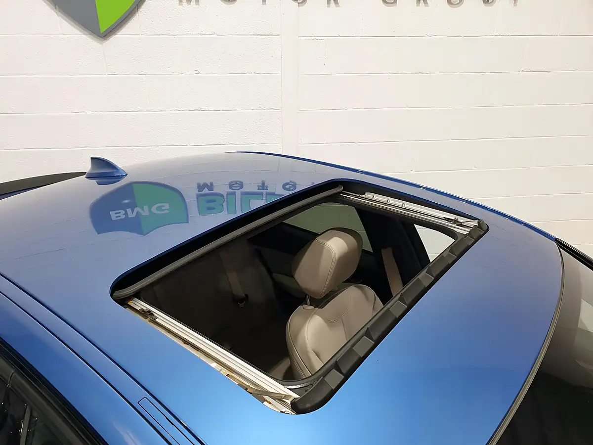 Used 2018 BMW 3 Series M Sport Shadow Edition Blue - Interior and Exterior details 10